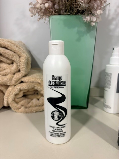Cabello R Shampoo